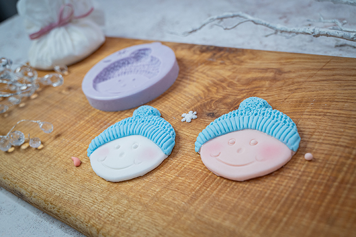 Cupcake Top - Snowman Bobble Silicone Mould