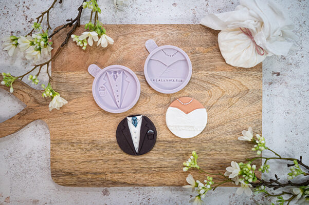 Cupcake Tops – Bride & Groom Silicone Moulds Cupcake Tops - Bride & Groom Silicone Moulds