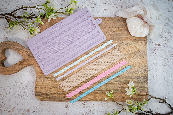 Plaited Borders Silicone Mould