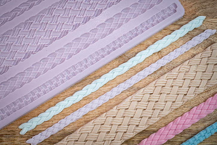 Plaited Borders Silicone Mould