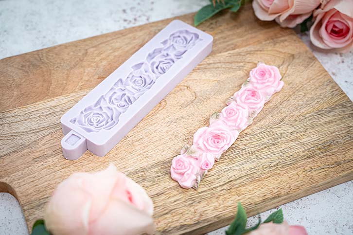 Rose Border Silicone Mould