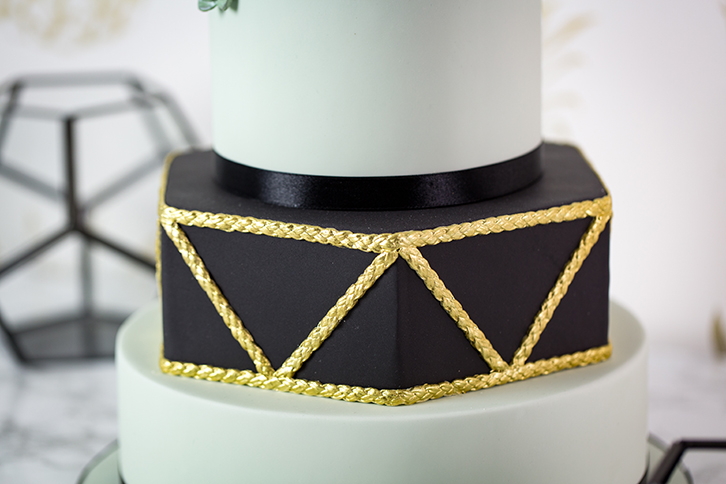 Plaited Borders Silicone Mould