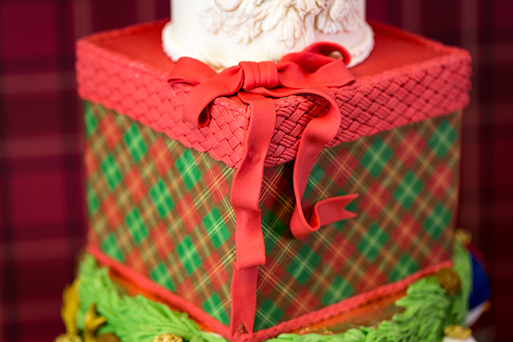 Plaited Borders Silicone Mould